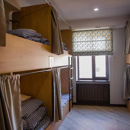 People Hostel Μπισκέκ Εξωτερικό φωτογραφία